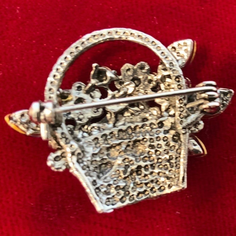 Vintage Brooch - Picture 2 of 3